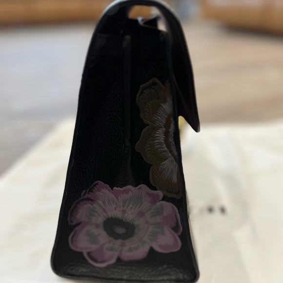 Coach unlimited edition handbag, original price $650.00 plus tax - Picture 10 of 16